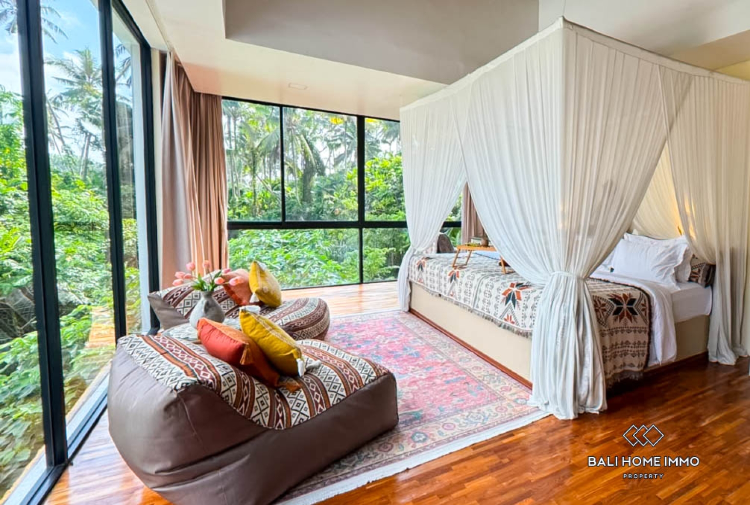 Modern 4-Bedroom Cliffside Villa with for sale and rent in Ubud view 9