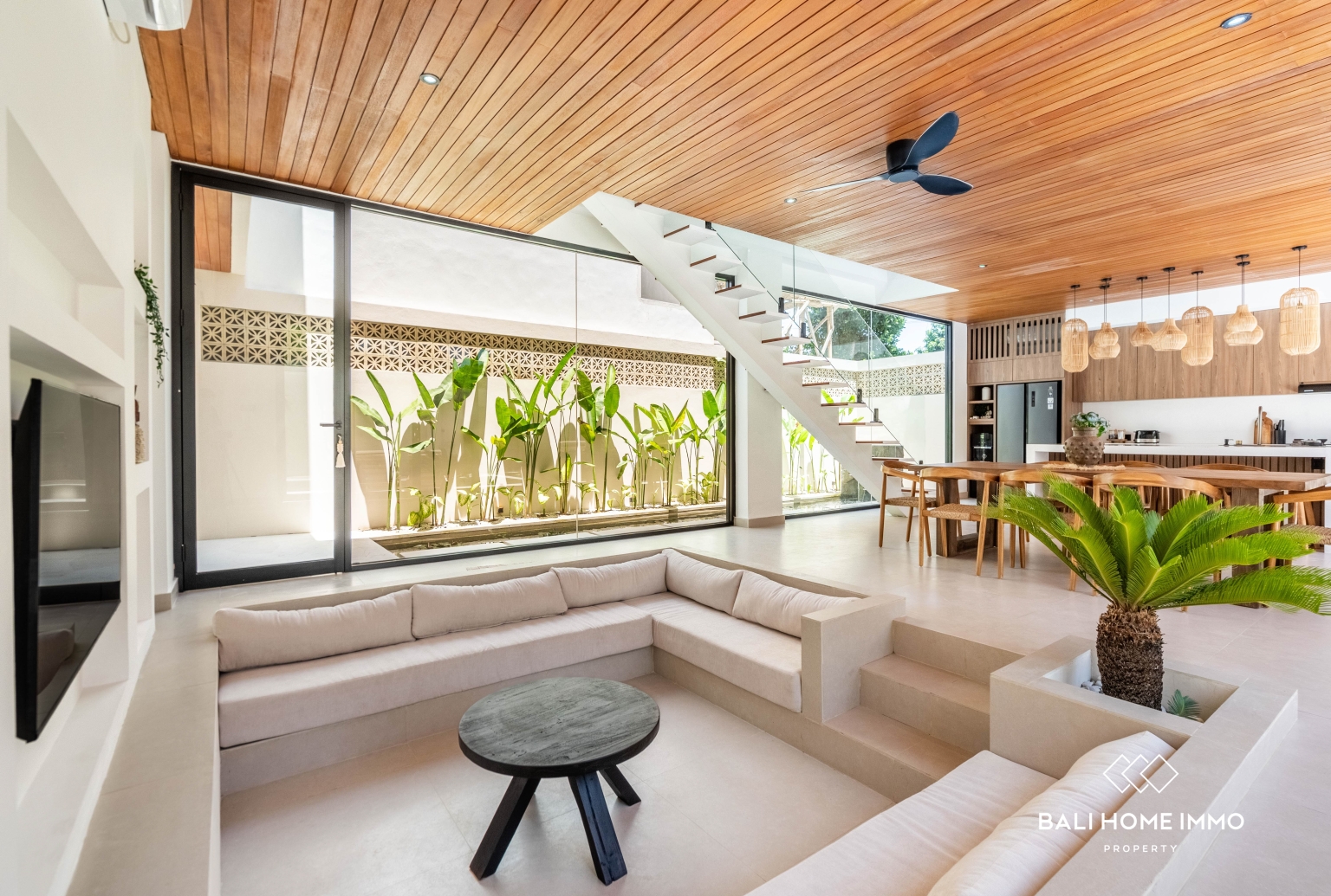 Vila Keluarga Modern 4 Kamar dengan Kolam Renang & Rooftop di Lokasi Strategis Sanur view 5
