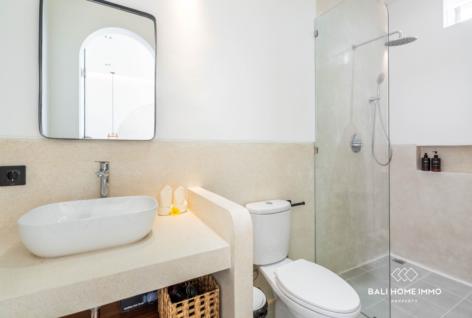 Vila Keluarga Modern 4 Kamar dengan Kolam Renang & Rooftop di Lokasi Strategis Sanur view 18