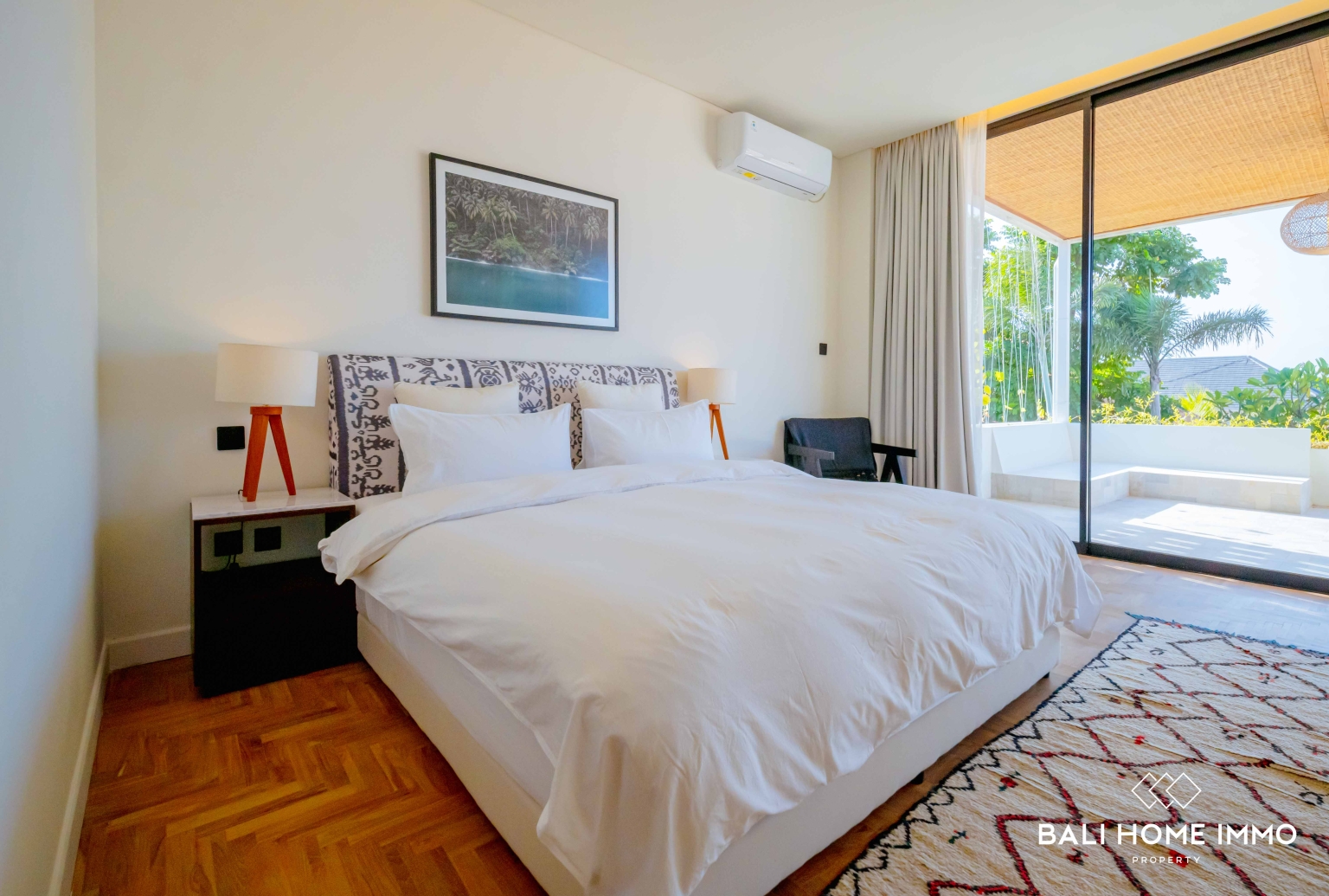 Modern 4 Bedroom Villa for Sale and Rent in Uluwatu Walking Distance to Suluban Beach view 16