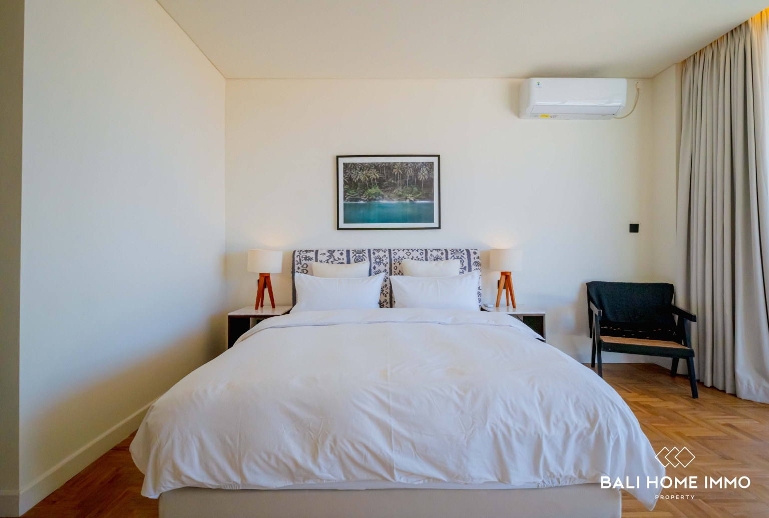 Modern 4 Bedroom Villa for Sale and Rent in Uluwatu Walking Distance to Suluban Beach view 14