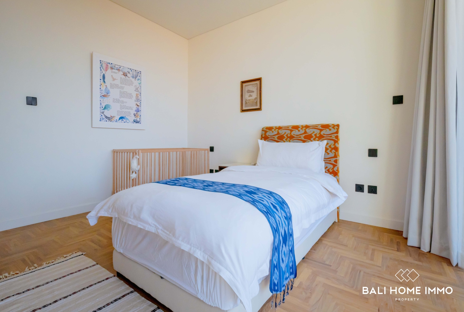 Modern 4 Bedroom Villa for Sale and Rent in Uluwatu Walking Distance to Suluban Beach view 19