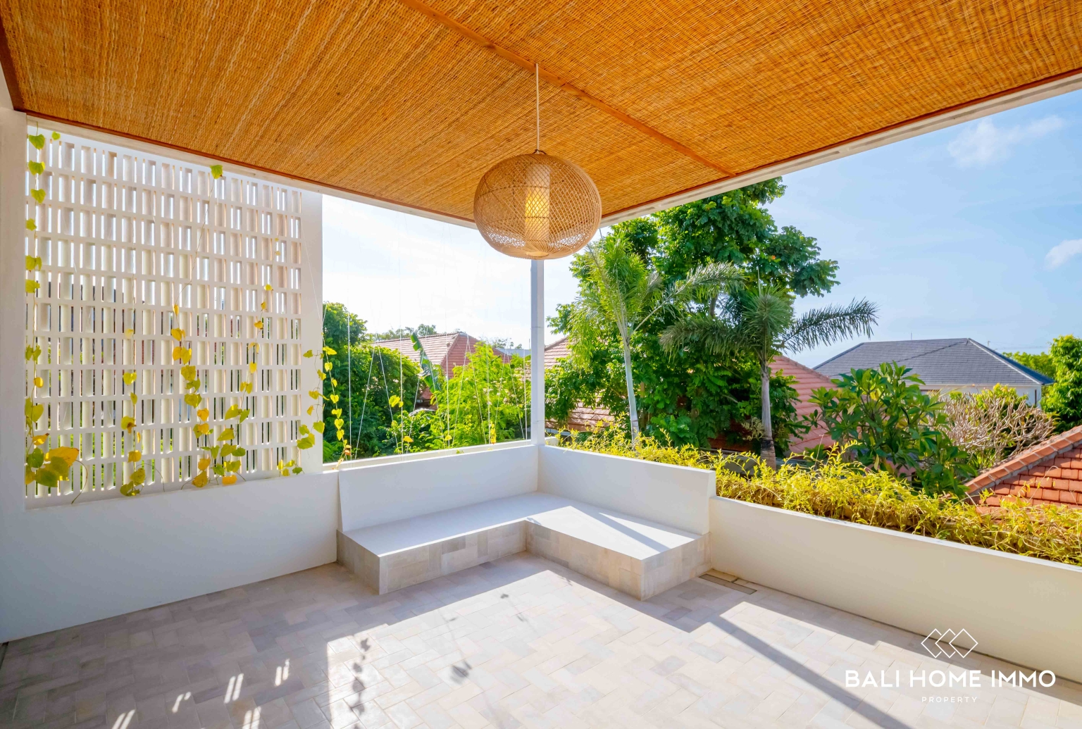 Modern 4 Bedroom Villa for Sale and Rent in Uluwatu Walking Distance to Suluban Beach view 23