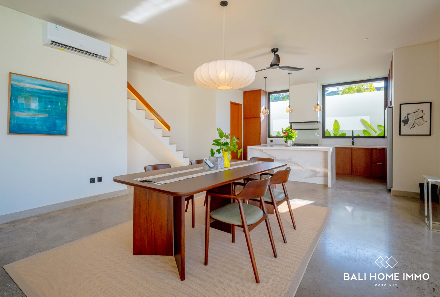 Modern 4 Bedroom Villa for Sale and Rent in Uluwatu Walking Distance to Suluban Beach view 7