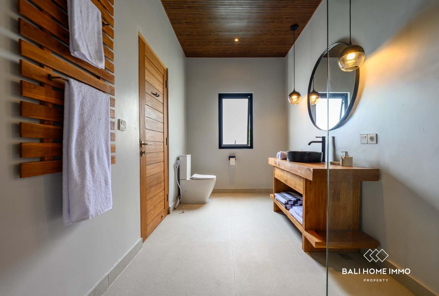 Modern 4 bedroom villa for sale and rental in Sanur Bali view 24