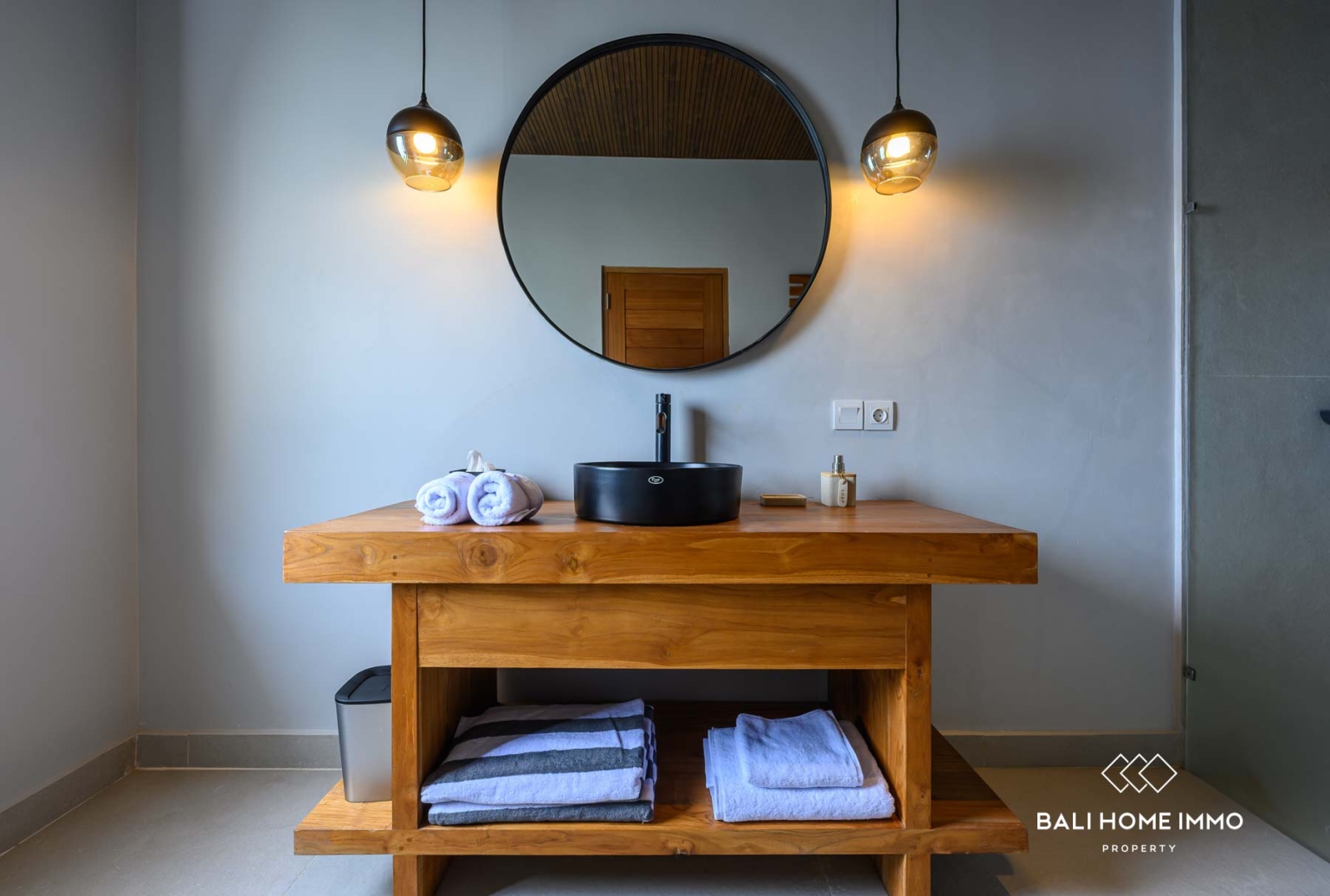 Modern 4 bedroom villa for sale and rental in Sanur Bali view 26
