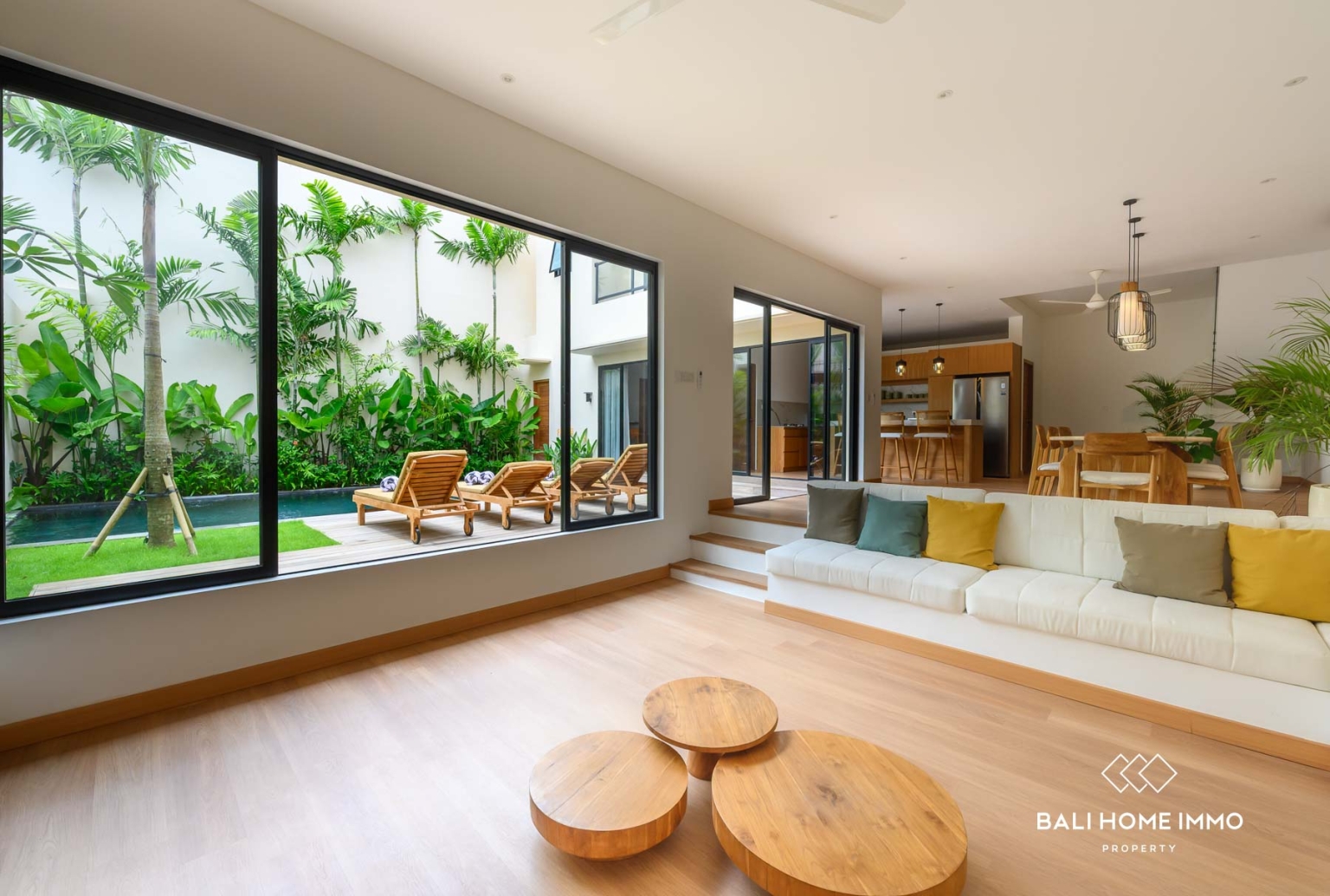 Modern 4 bedroom villa for sale and rental in Sanur Bali view 3