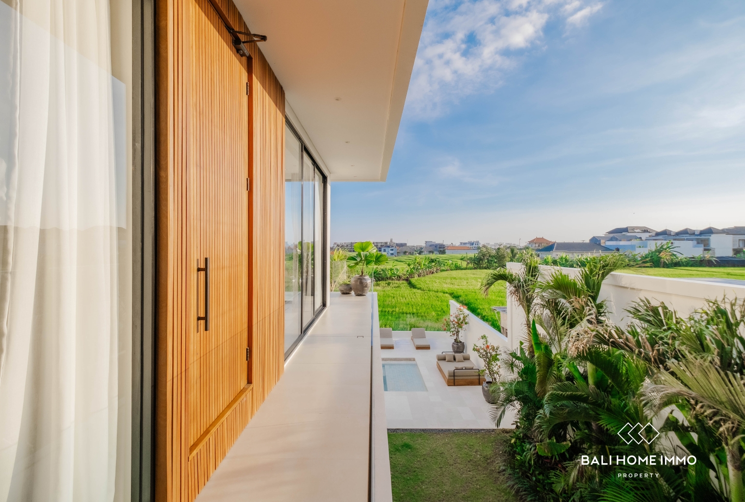 Modern 4 bedroom Villa with Rice Field & Sunset View for sale in Cemagi view 13