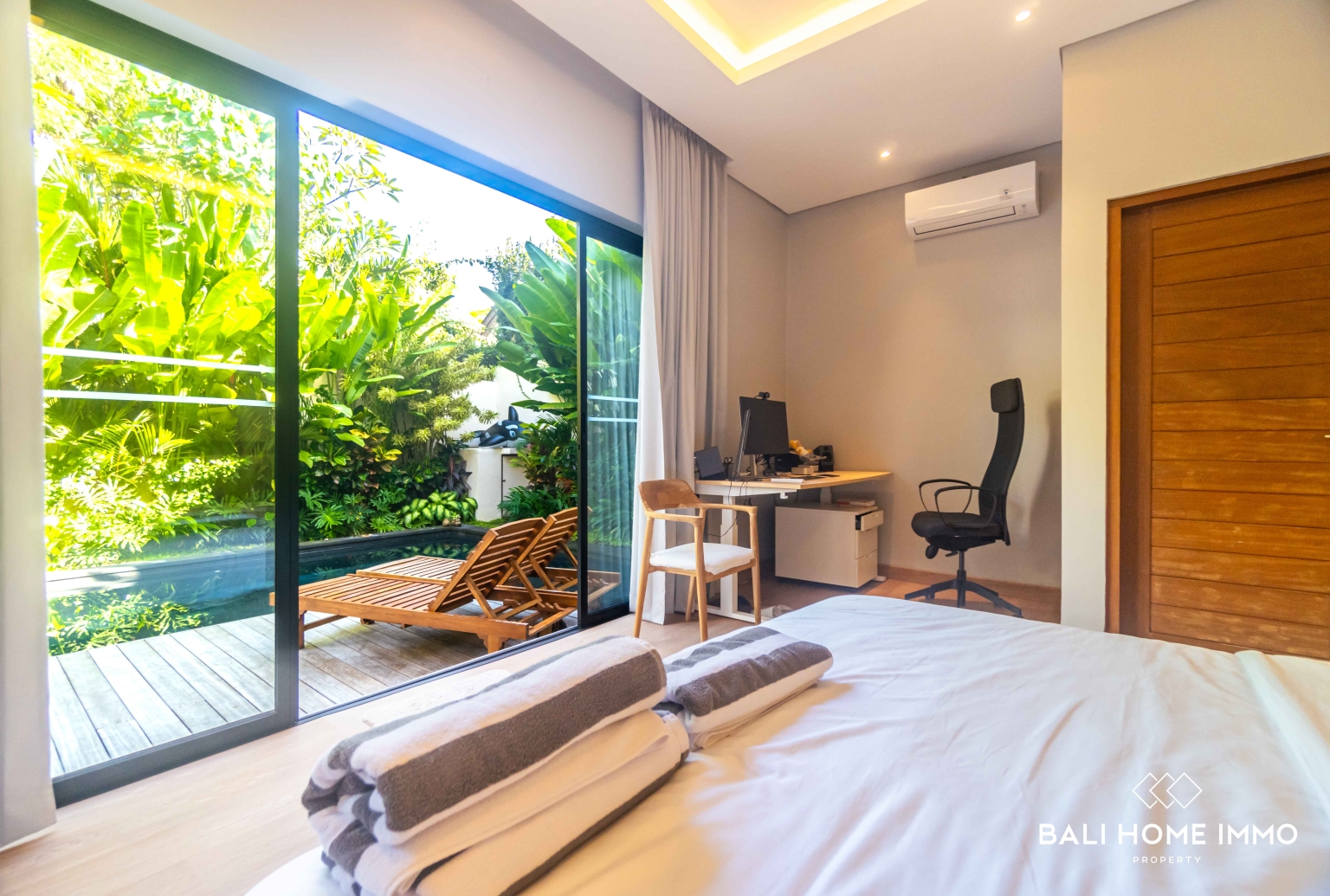 Modern 5 bedroom villa for sale and rental in Sanur Bali view 25