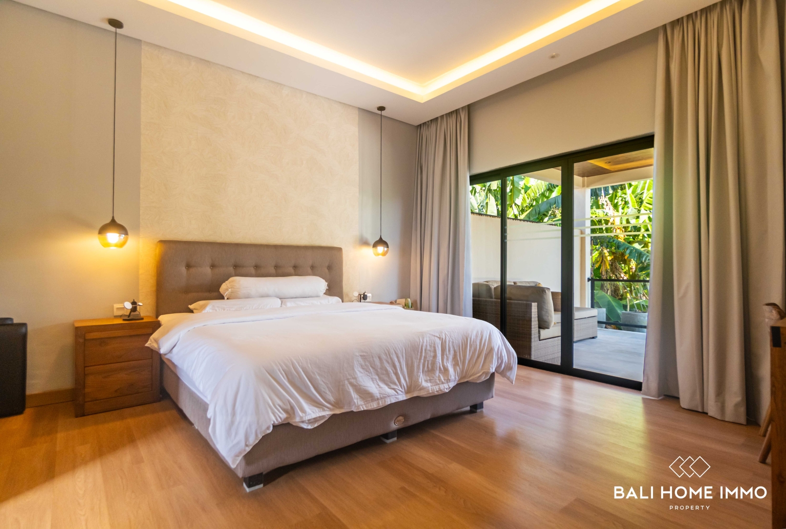 Modern 5 bedroom villa for sale and rental in Sanur Bali view 19
