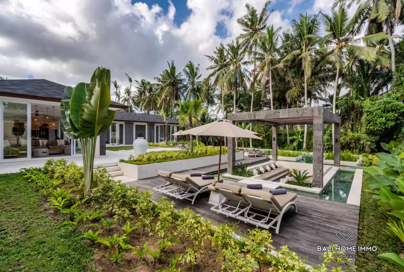 Modern 6 bedroom villa for sale in Ubud Bali view 19