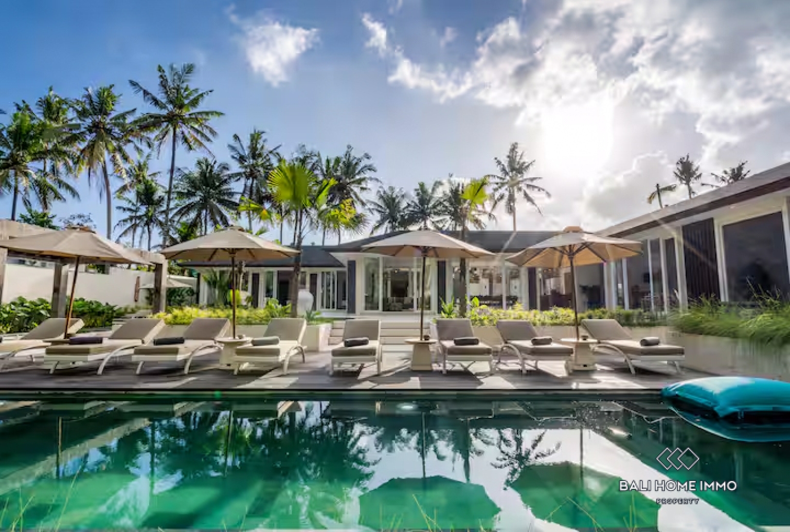 Modern 6 bedroom villa for sale in Ubud Bali view 20
