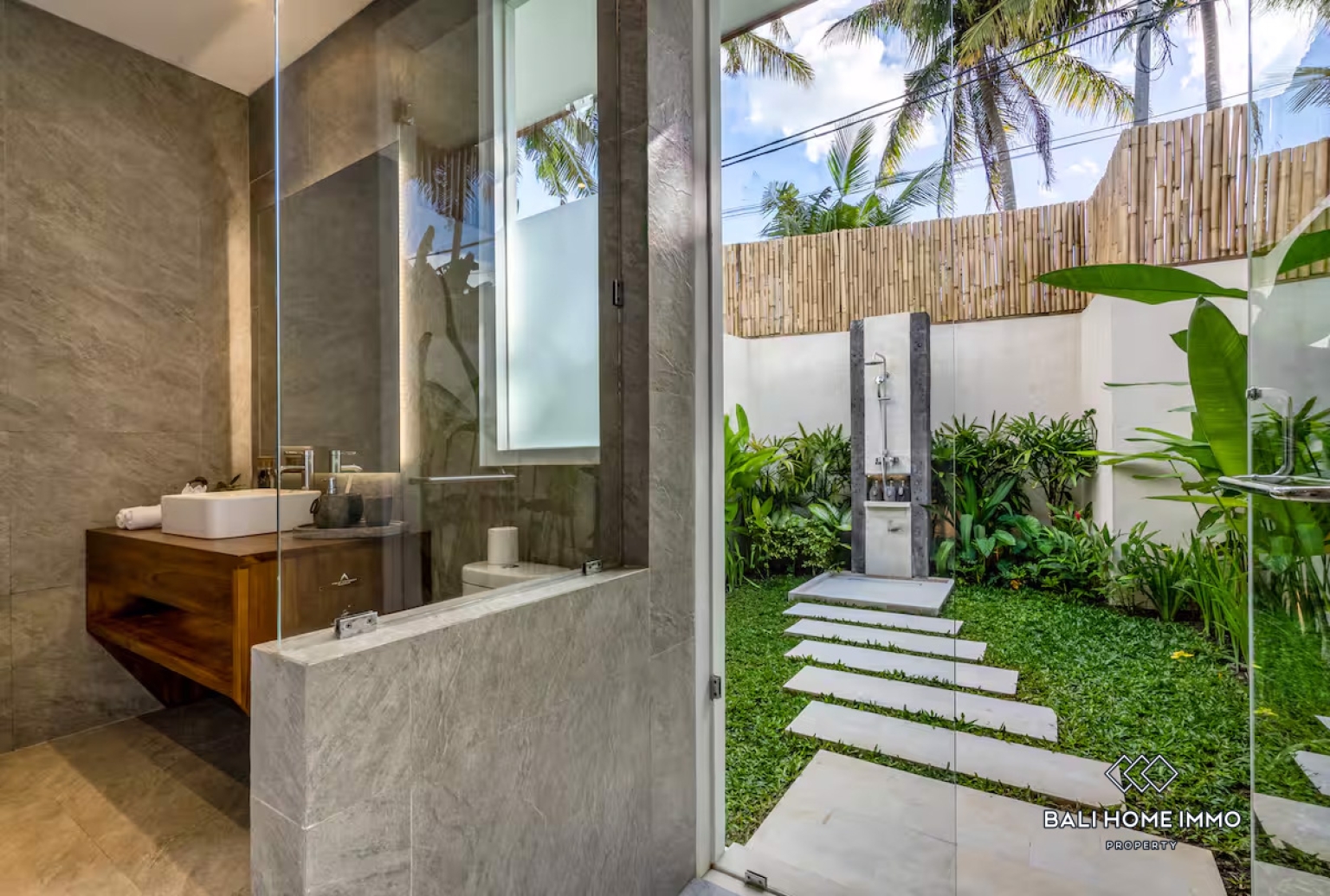 Modern 6 bedroom villa for sale in Ubud Bali view 16