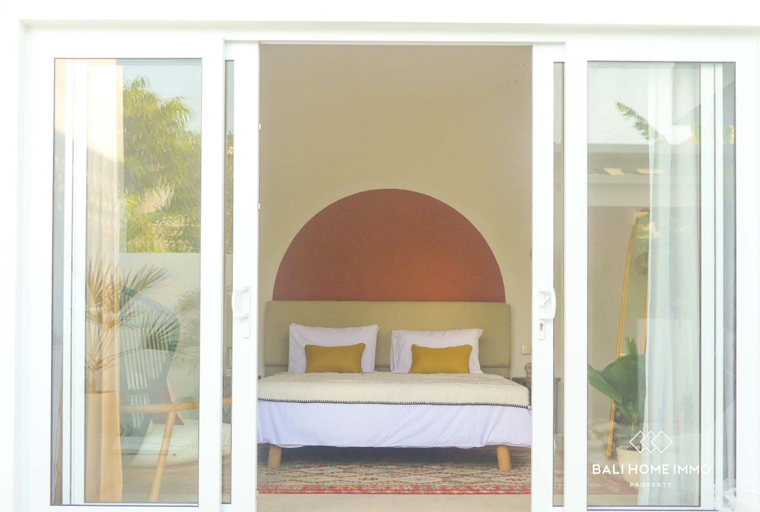 Villa Minimalis Modern 1 Kamar untuk Dijual dengan Status Hak Sewa di Canggu Bali view 9