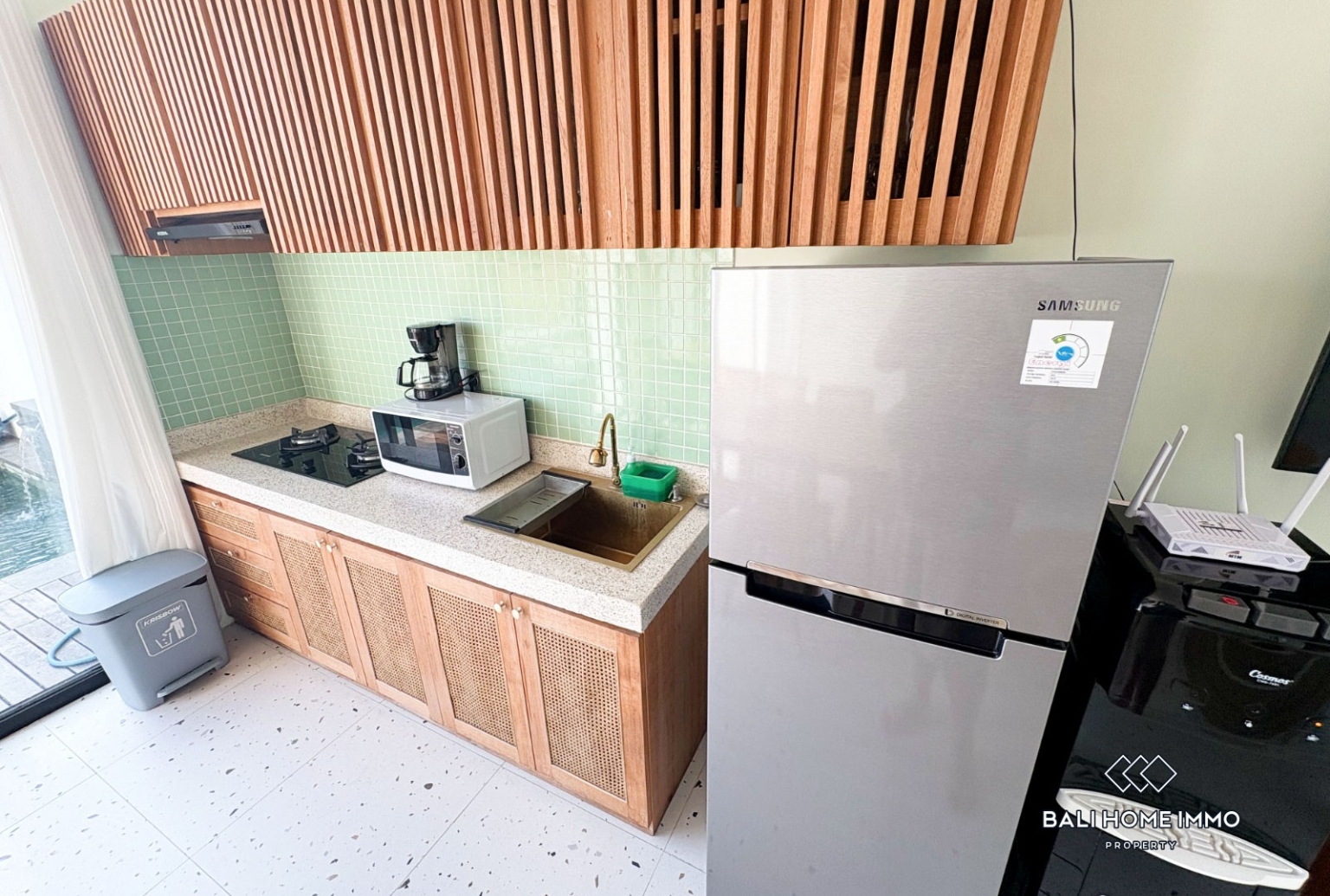 MODERN MINIMALIST VILLA WITH 3 BEDROOM FOR SALE AND RENT IN KEROBOKAN view 5