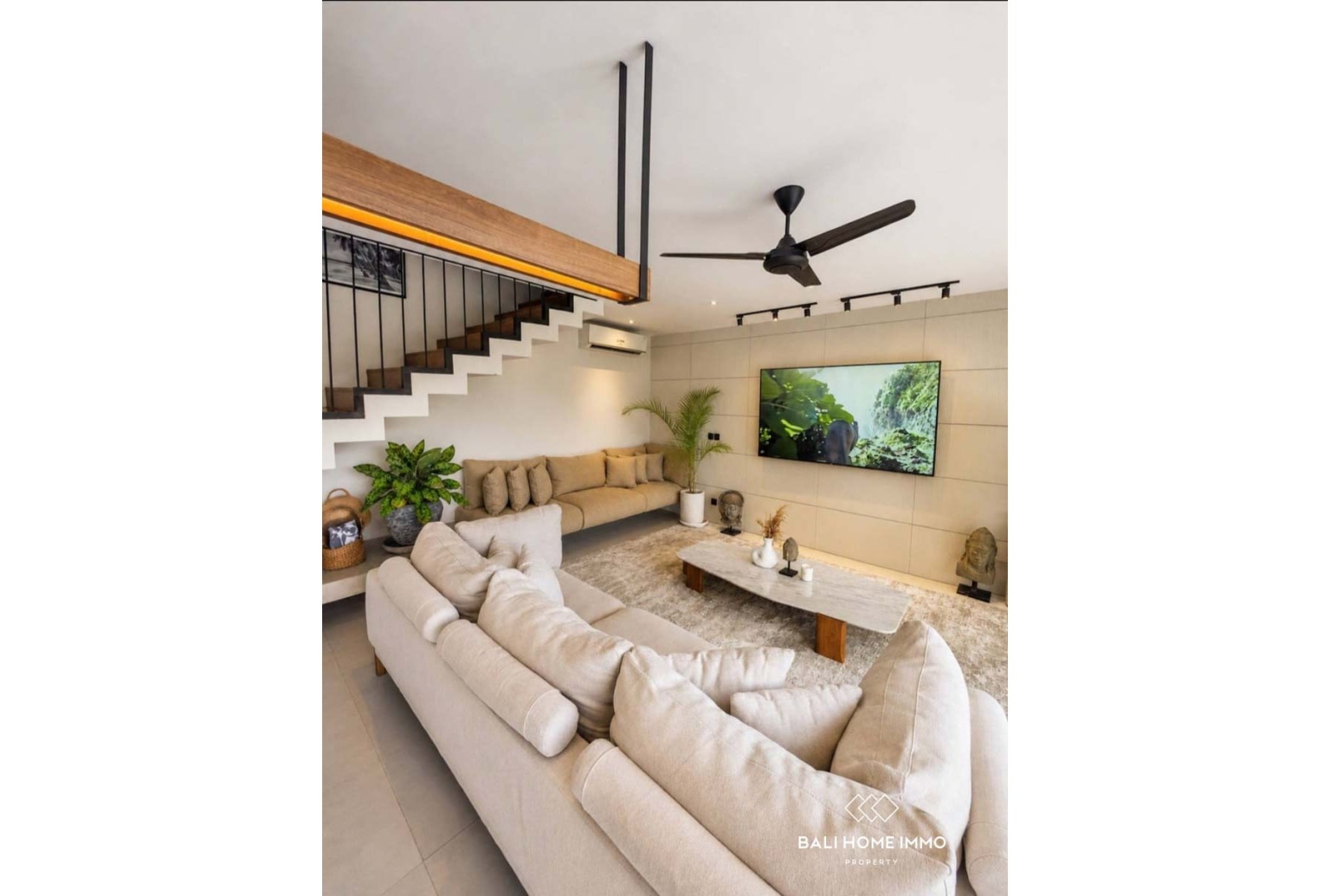 Modern Rice Field View 2 Bedroom Villa for Sale in Canggu Bali view 3