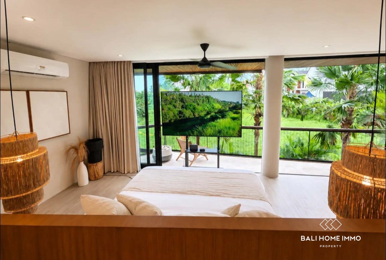 Modern Rice Field View 2 Bedroom Villa for Sale in Canggu Bali view 9
