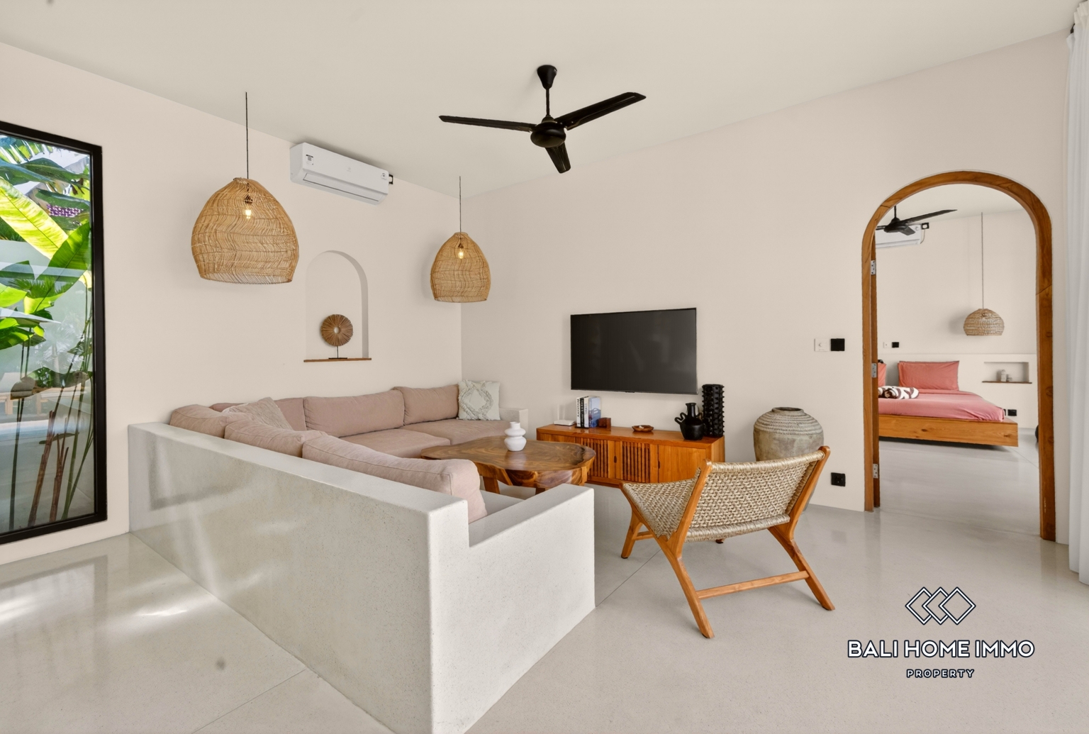Modern Tropical 2 Bedroom Retreat for Sale in Pecatu- view 11