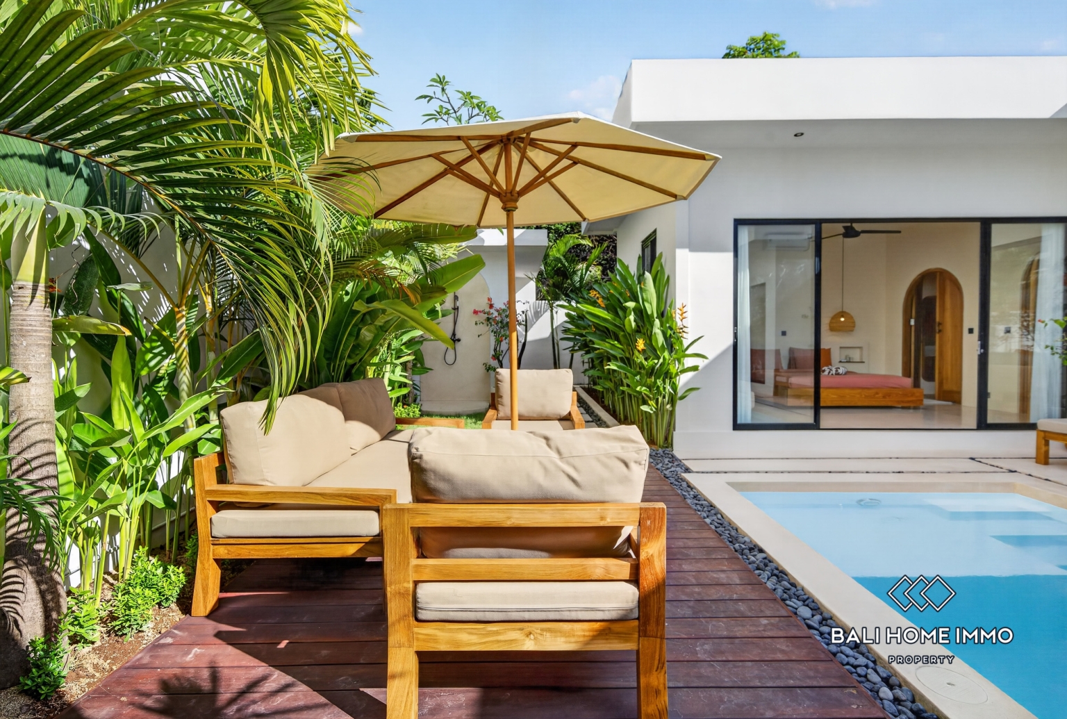 Modern Tropical 2 Bedroom Retreat for Sale in Pecatu- view 7
