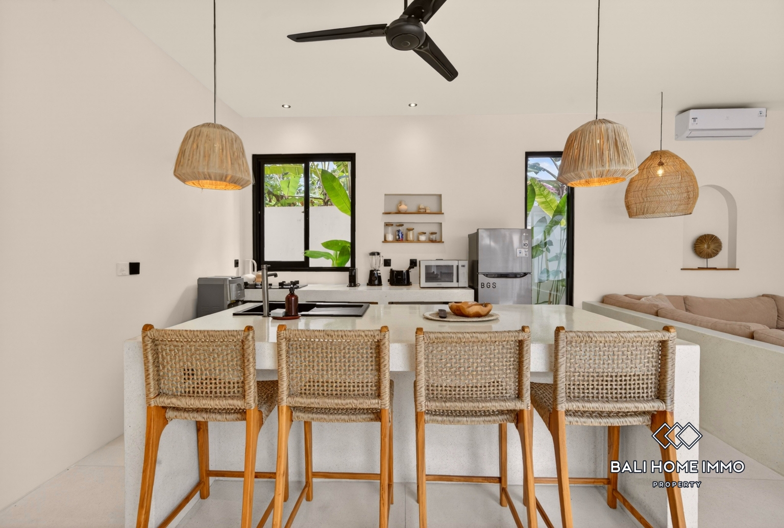 Modern Tropical 2 Bedroom Retreat for Sale in Pecatu- view 13