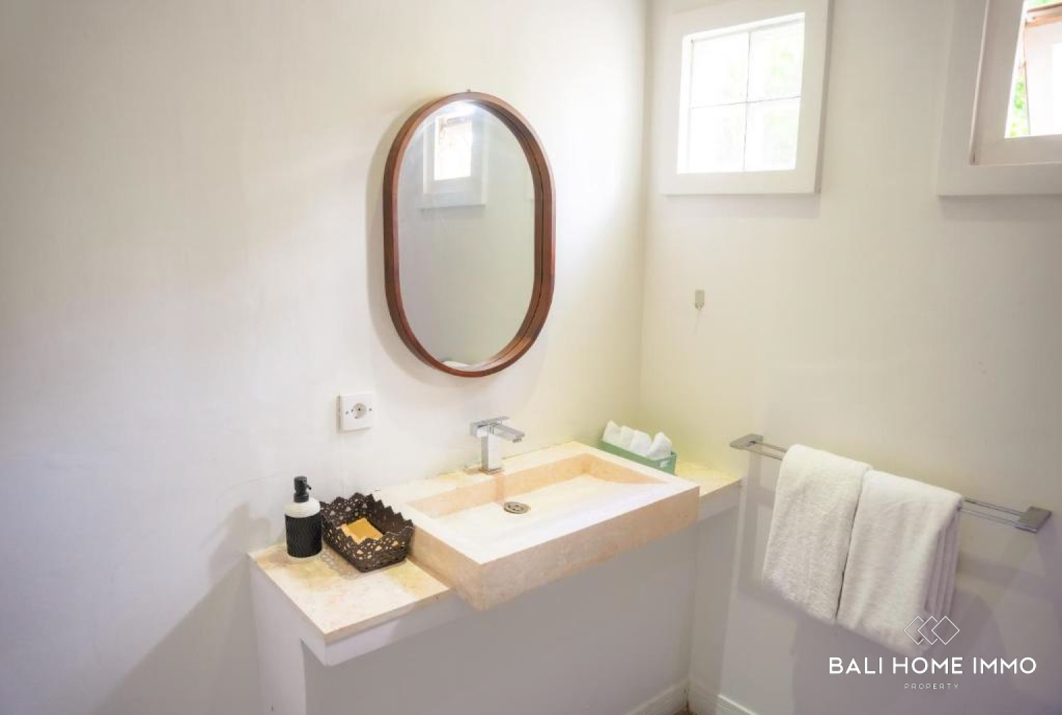 Modern Tropical 3-Bedroom Villa for Sale in Prime Balangan Location view 19