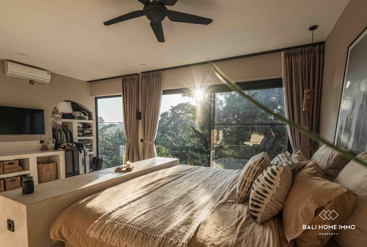 Modern Tropical 1 bedroom villa For Sale in Canggu Berawa view 12
