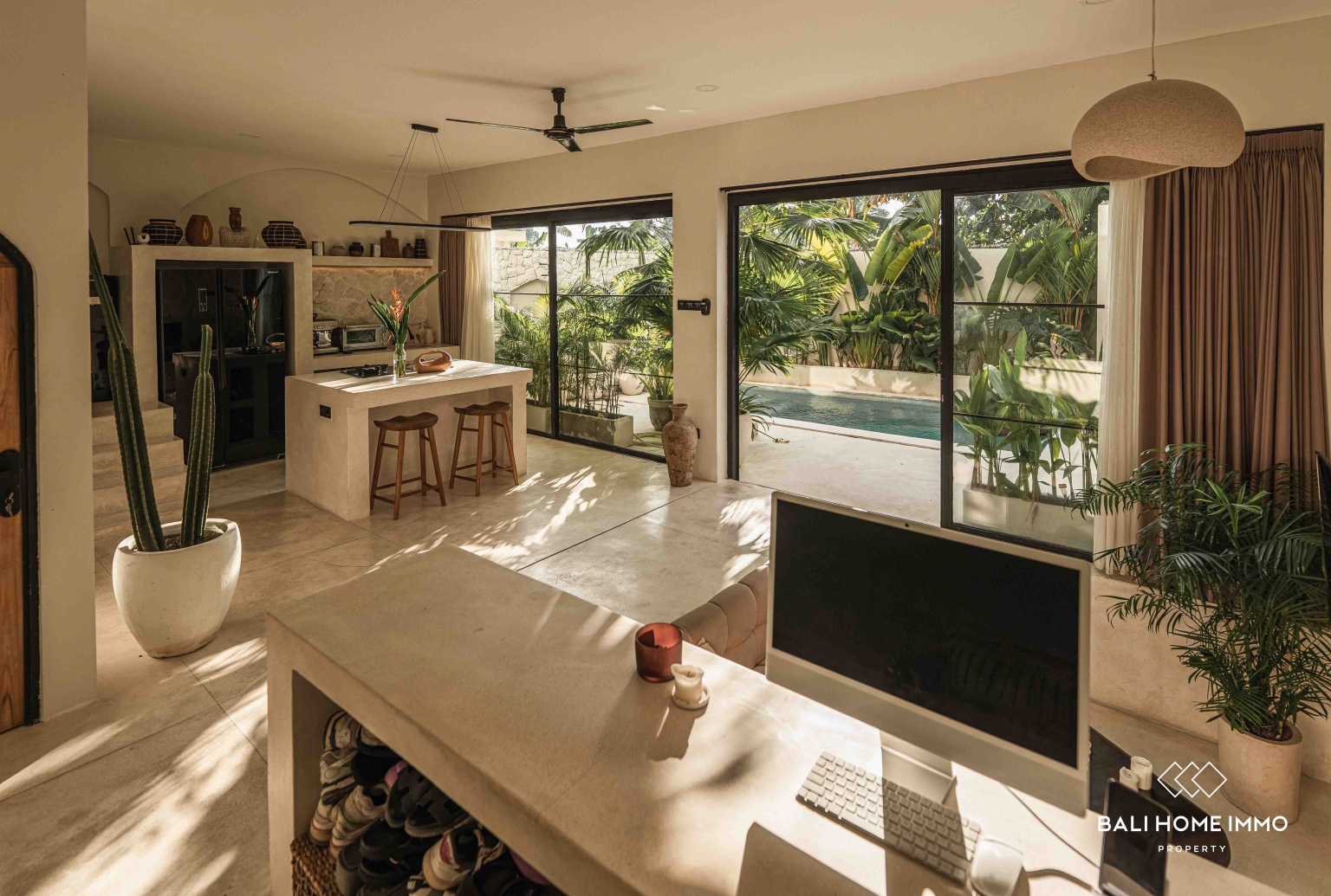 Modern Tropical 1 bedroom villa For Sale in Canggu Berawa view 6
