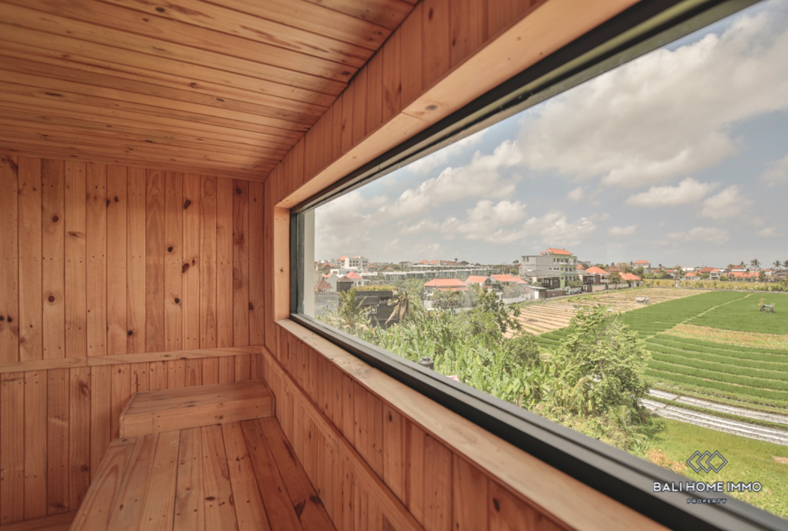 Dua Vila Modern Terpisah 1+2 Kamar Dijual dengan Status Hak Sewa di Bali Berawa view 18
