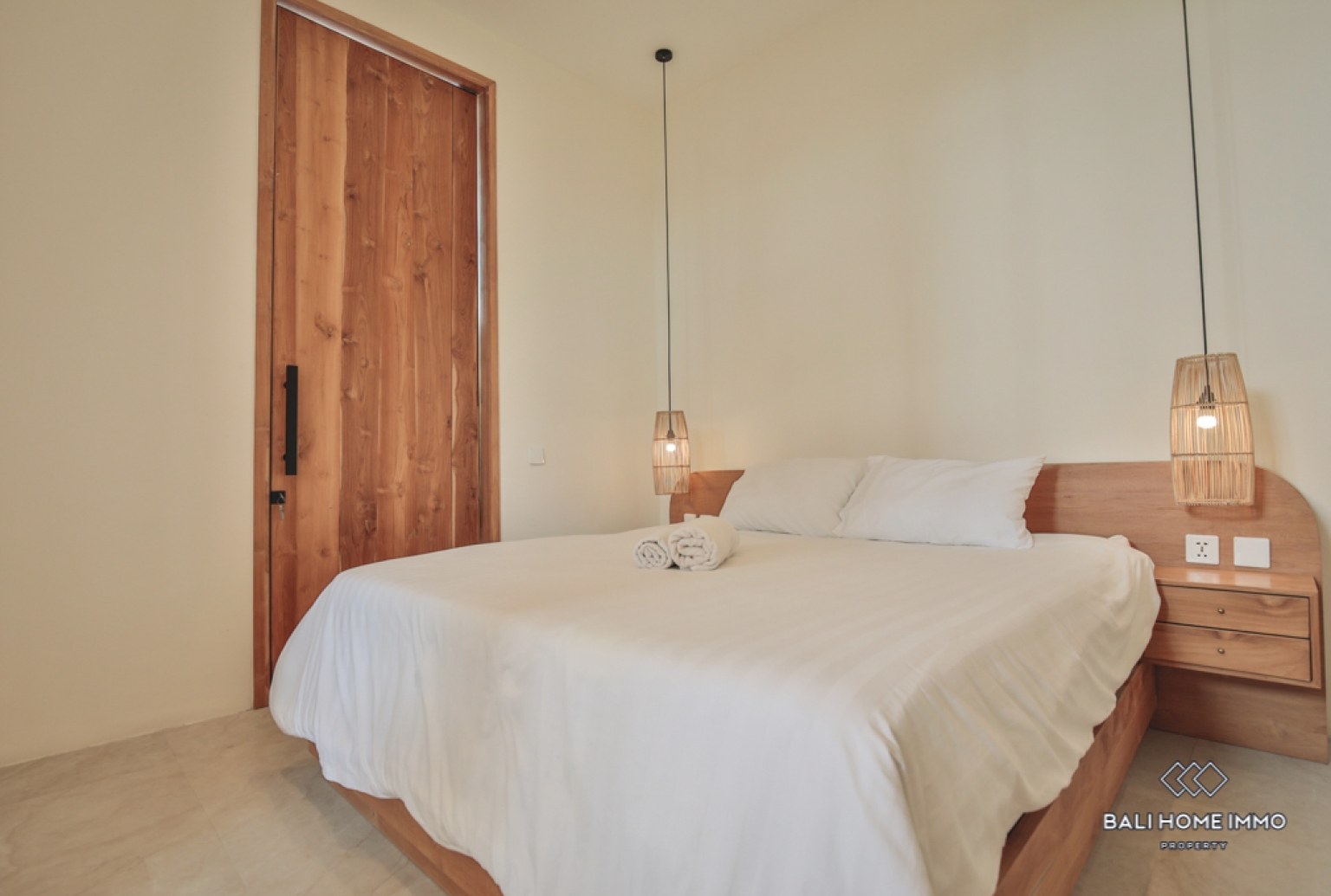 Dua Vila Modern Terpisah 1+2 Kamar Dijual dengan Status Hak Sewa di Bali Berawa view 8