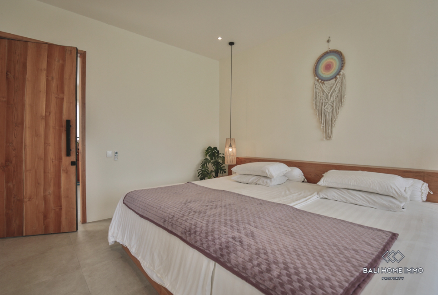 Dua Vila Modern Terpisah 1+2 Kamar Dijual dengan Status Hak Sewa di Bali Berawa view 12