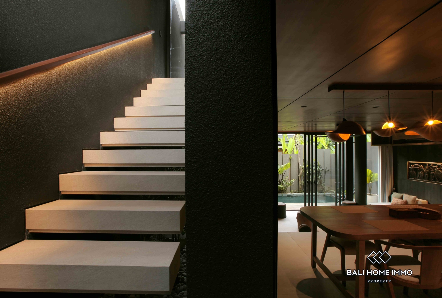 Modern Villa 2 kamar dijual di Bali Berawa view 10
