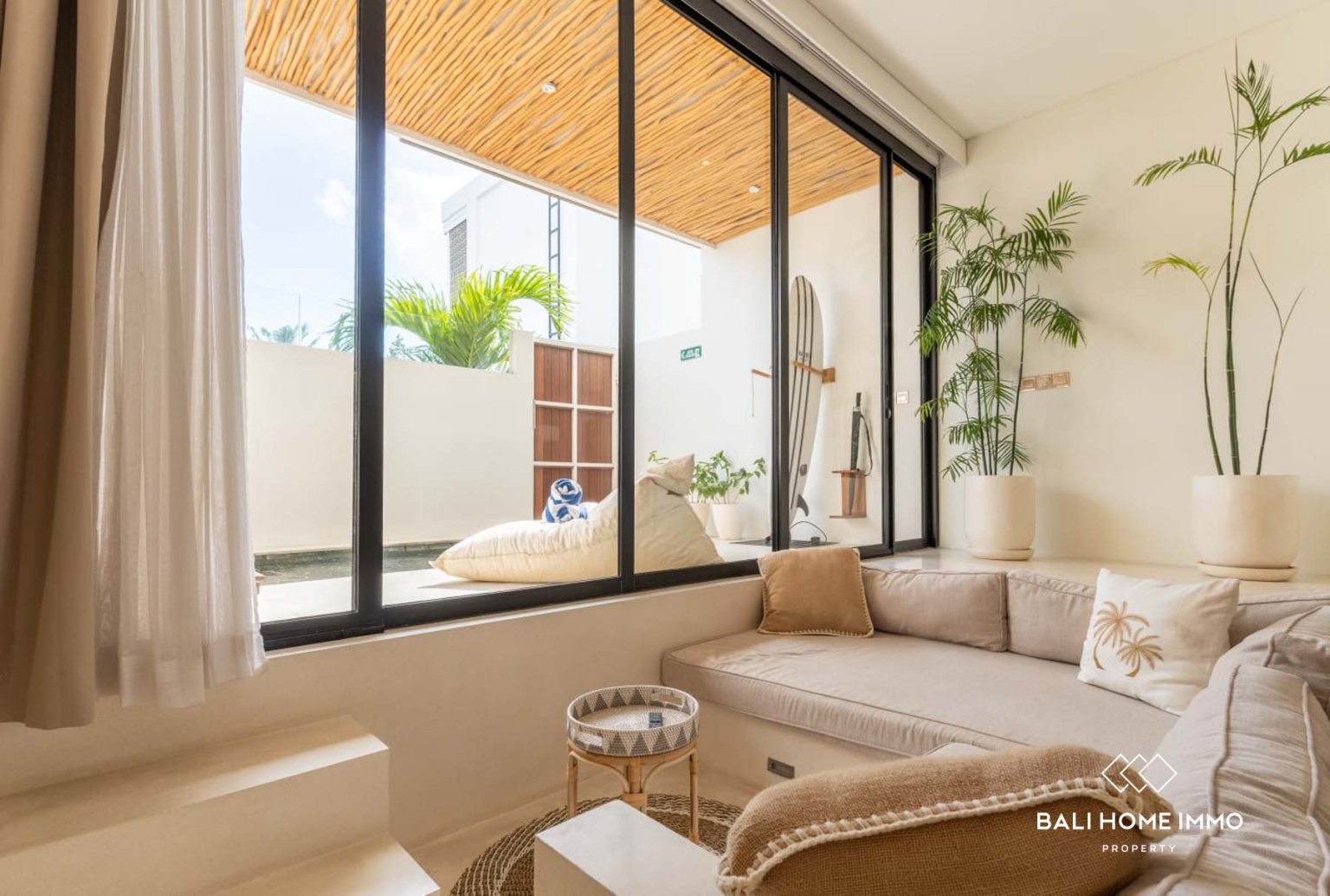 Appartement moderne d'une chambre à vendre à Pererenan, Bali view 2