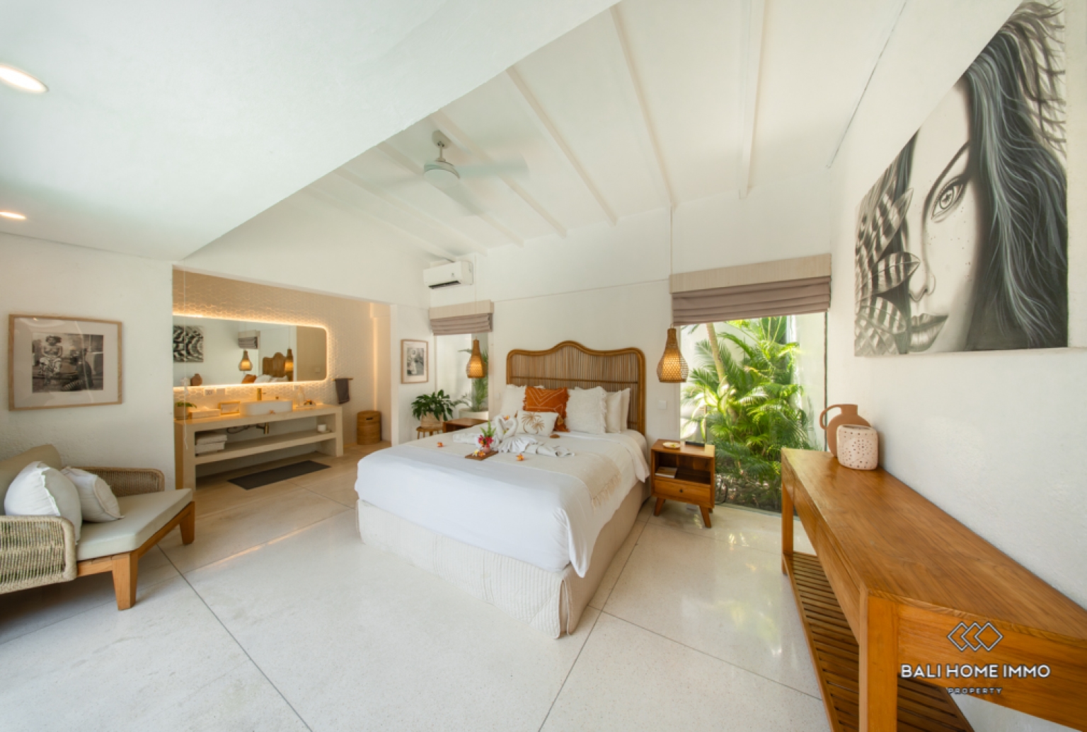 Near Beach 2 Bedroom Villa for Sale and rent in Bali Canggu Batu Bolong-Echo Beach view 13