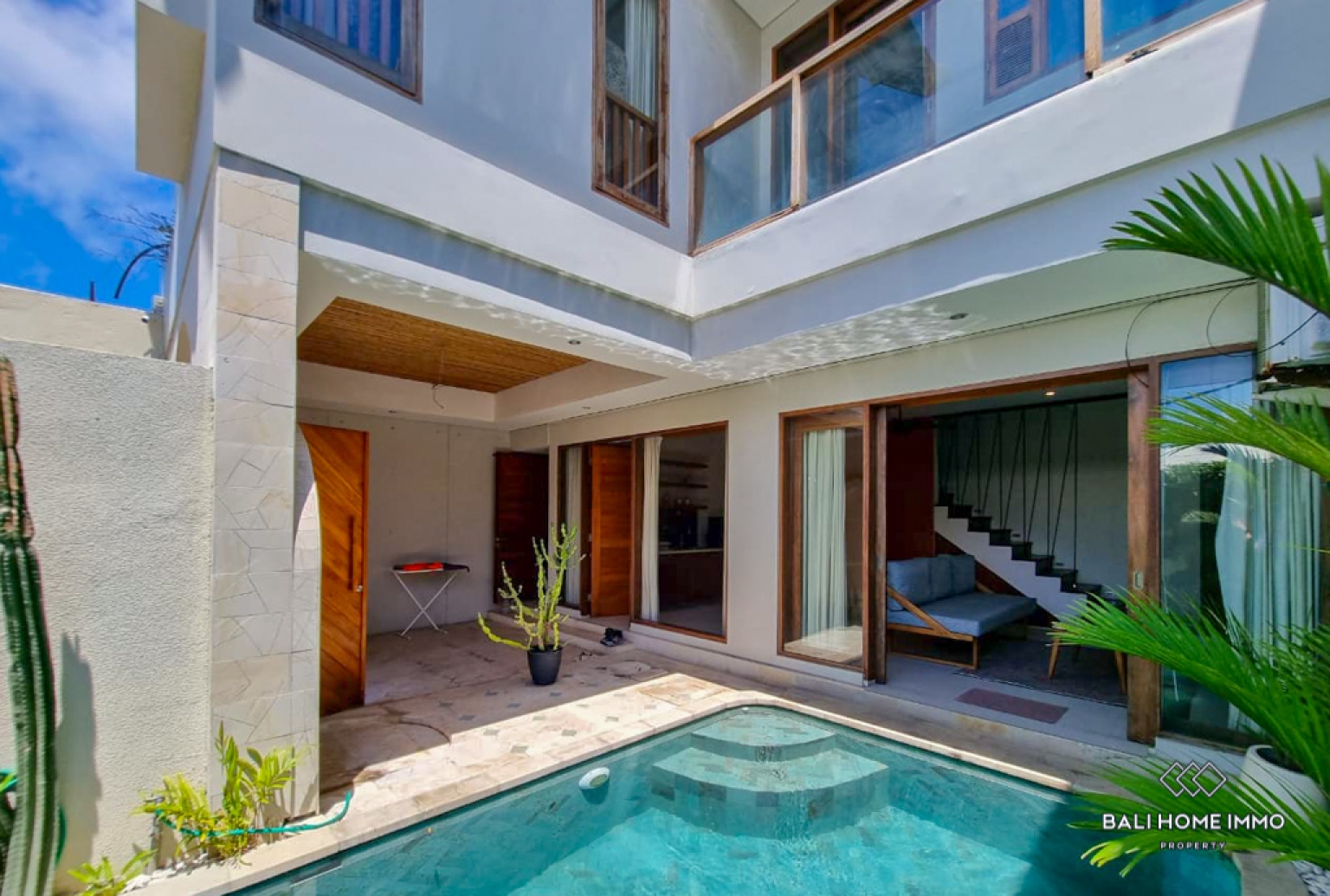 Near Beach 2 Bedroom Villa for Sale Freehold in Bali Berawa view 23