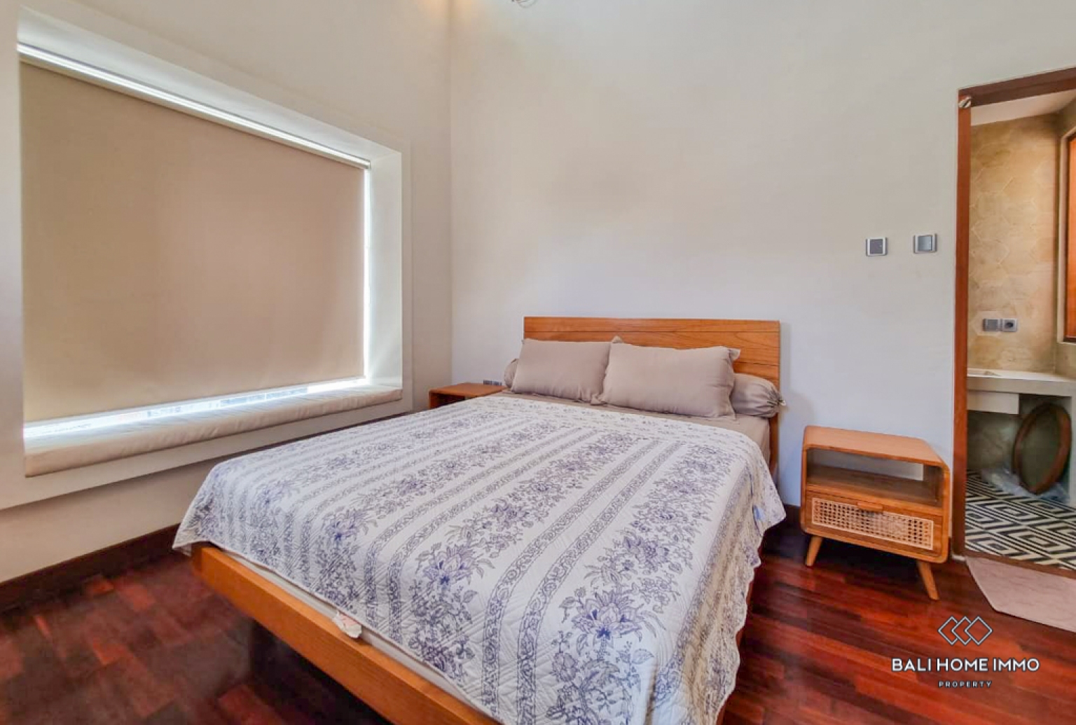 Near Beach 2 Bedroom Villa for Sale Freehold in Bali Berawa view 19