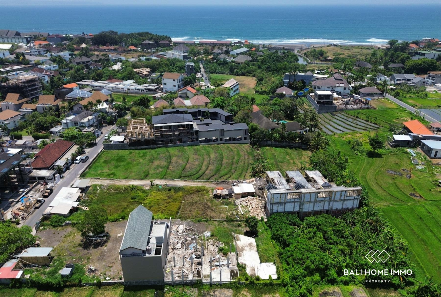 NEAR BEACH 710M2 LAND FOR FREEHOLD SALE in PERERENAN BALI view 6