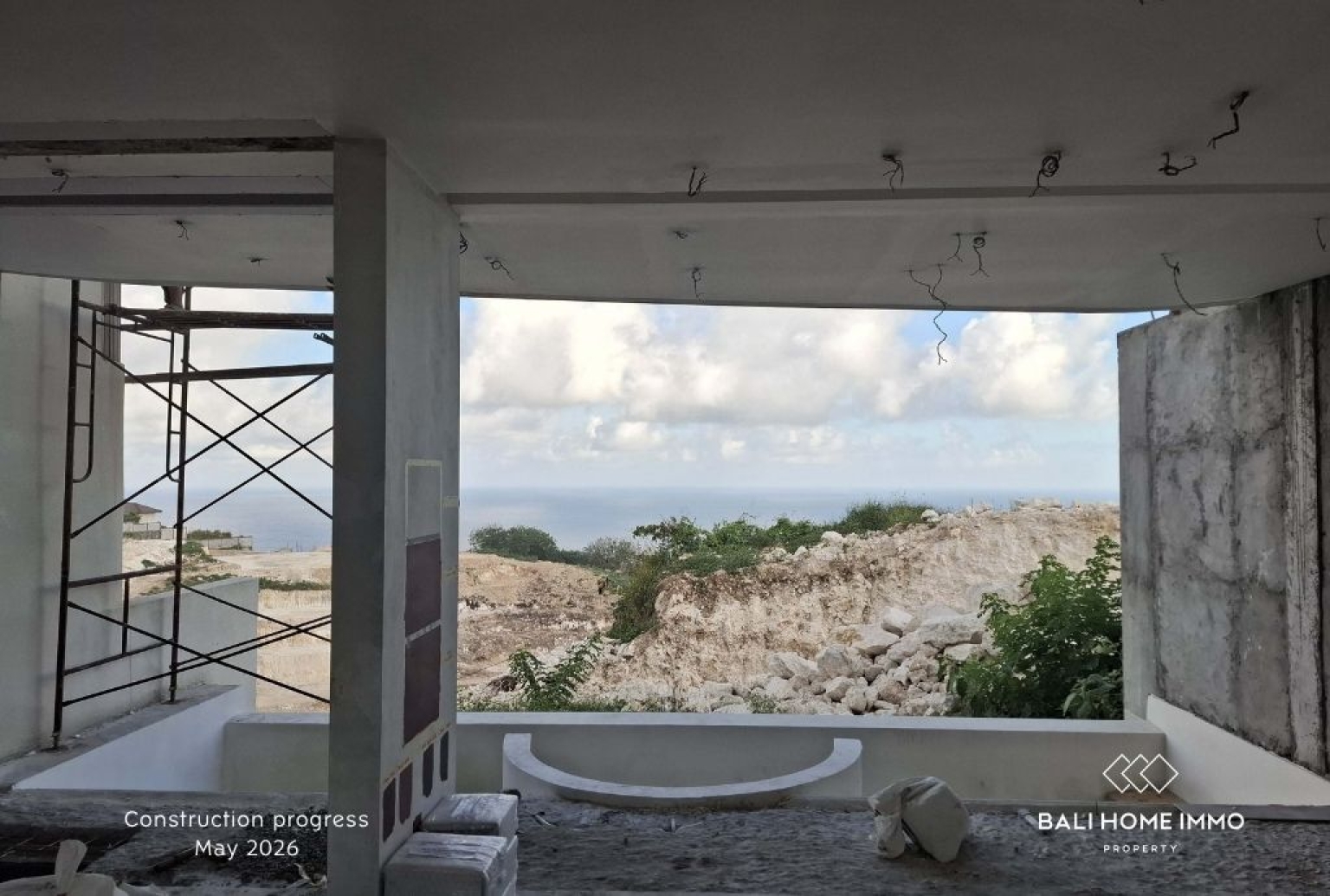 VILLA 1 KAMAR DI TEPI TEBING YANG HAMPIR SELESAI DIJUAL DENGAN STATUS LEASEHOLD DI ULUWATU view 27
