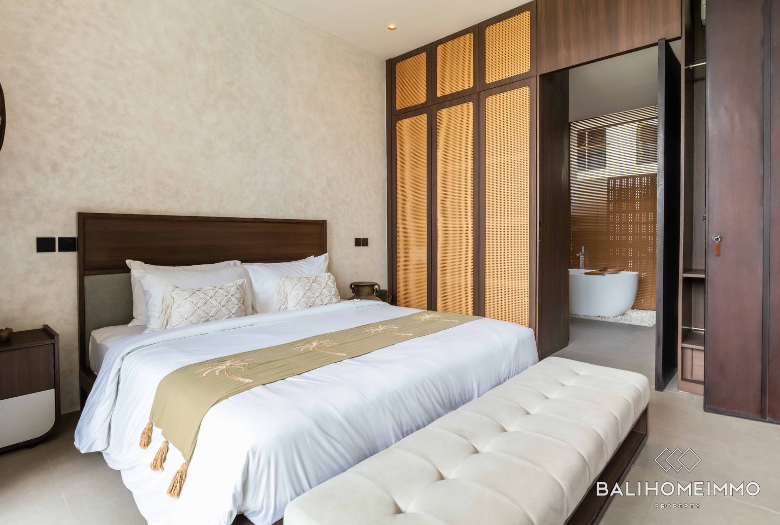 VILLA NEUVE DE 2 CHAMBRES À VENDRE EN BAIL À PERERENAN, BALI view 15