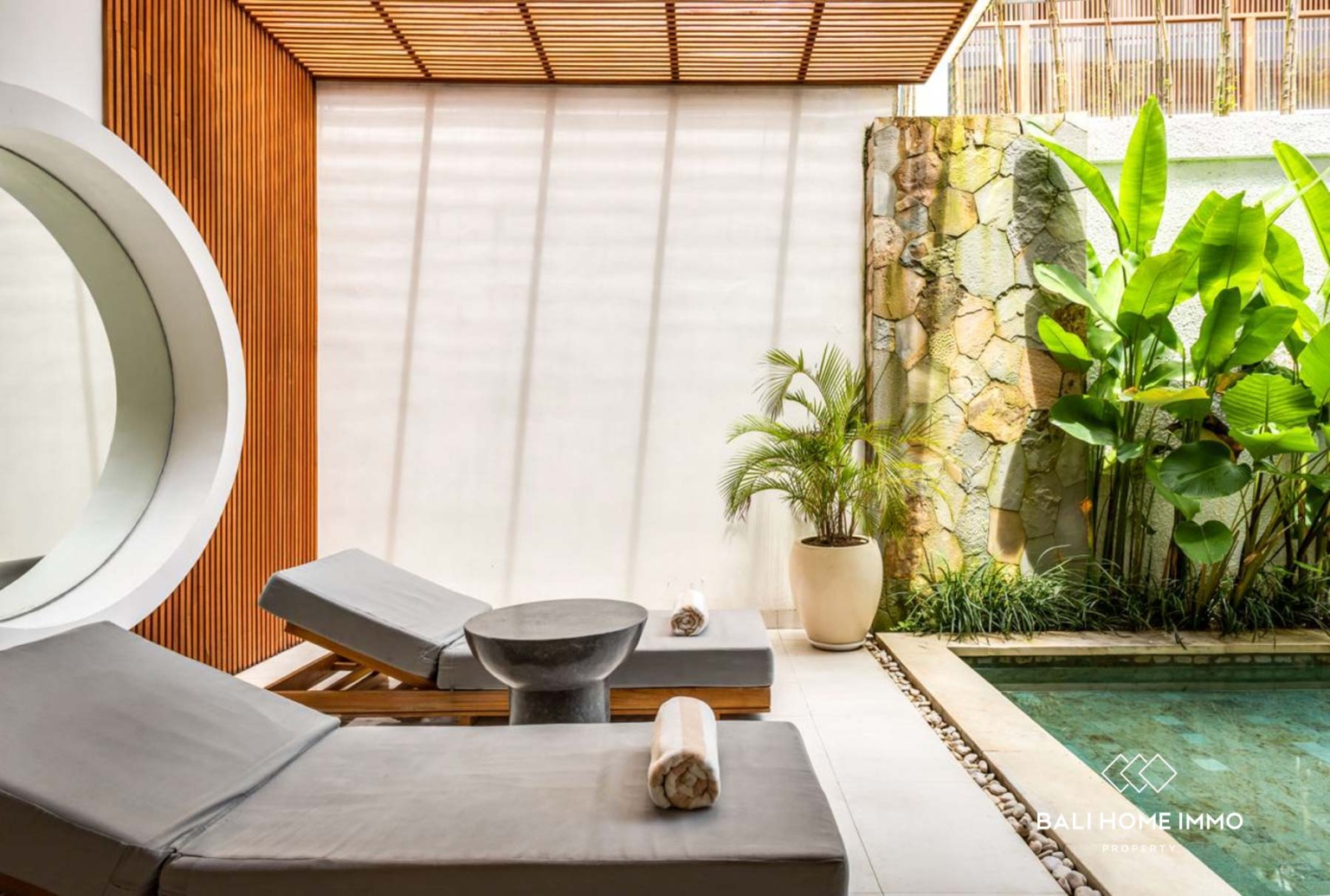 NEW BUILT NEAR BEACH 3 BEDROOM VILLA FOR SALE LEASEHOLD in SESEH BALI view 26