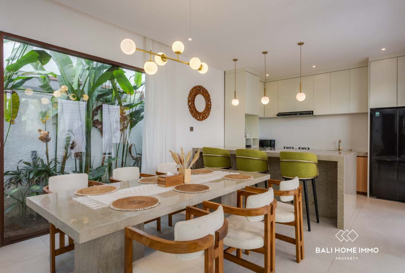 NEW BUILT NEAR BEACH 3 BEDROOM VILLA FOR SALE LEASEHOLD in SESEH BALI view 7