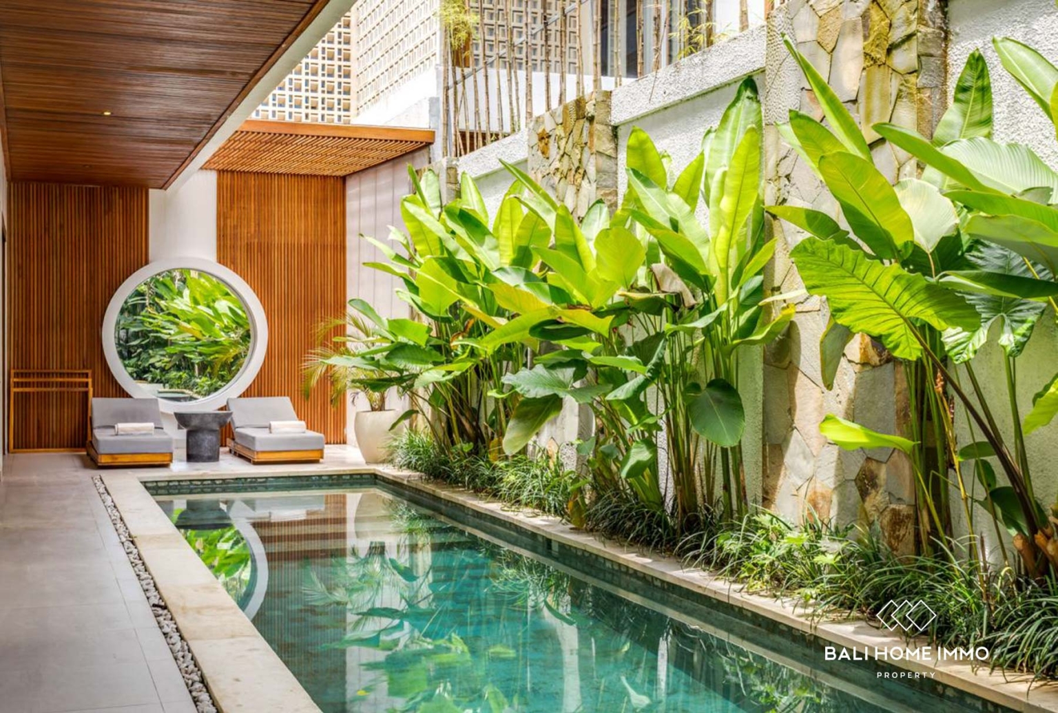 NEW BUILT NEAR BEACH 3 BEDROOM VILLA FOR SALE LEASEHOLD in SESEH BALI view 25