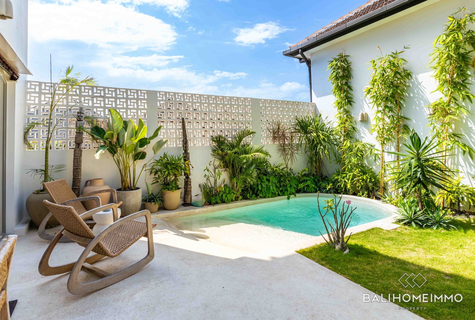 NEWLY BUILD 4 BEDROOM VILLA FOR SALE LEASEHOLD IN BERAWA BALI view 34