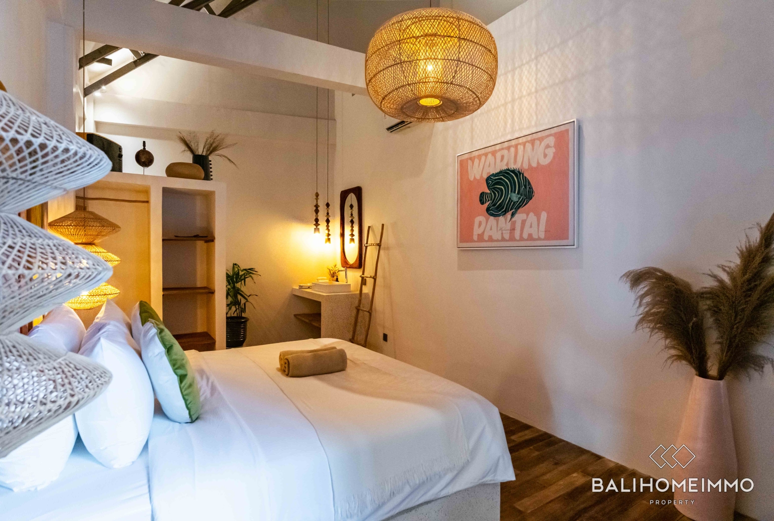 NEWLY BUILD 4 BEDROOM VILLA FOR SALE LEASEHOLD IN BERAWA BALI view 26