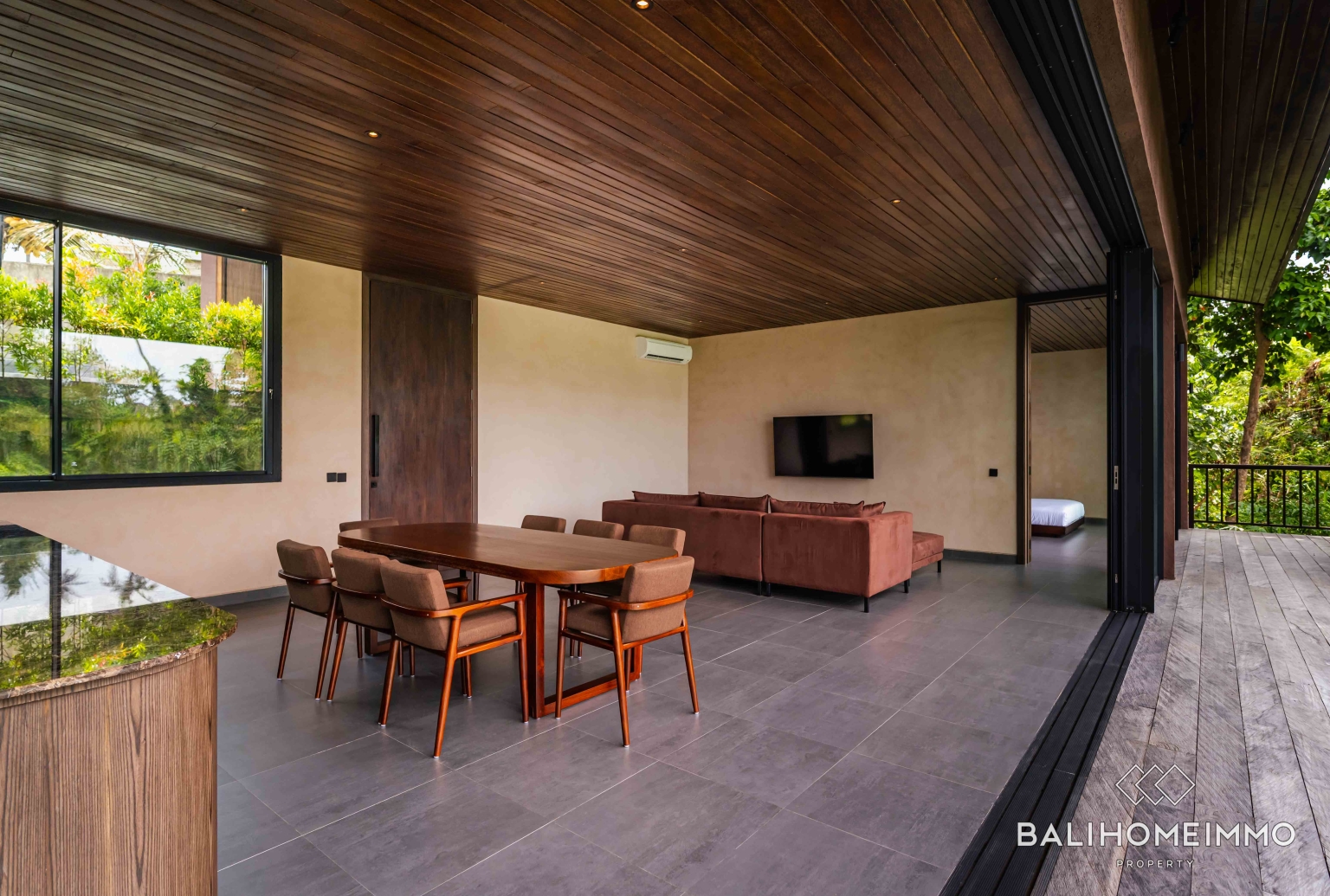 Villa neuve de 4 chambres avec vue sur la rivière à vendre en bail emphytéotique à Kaba-Kaba, Bali view 3