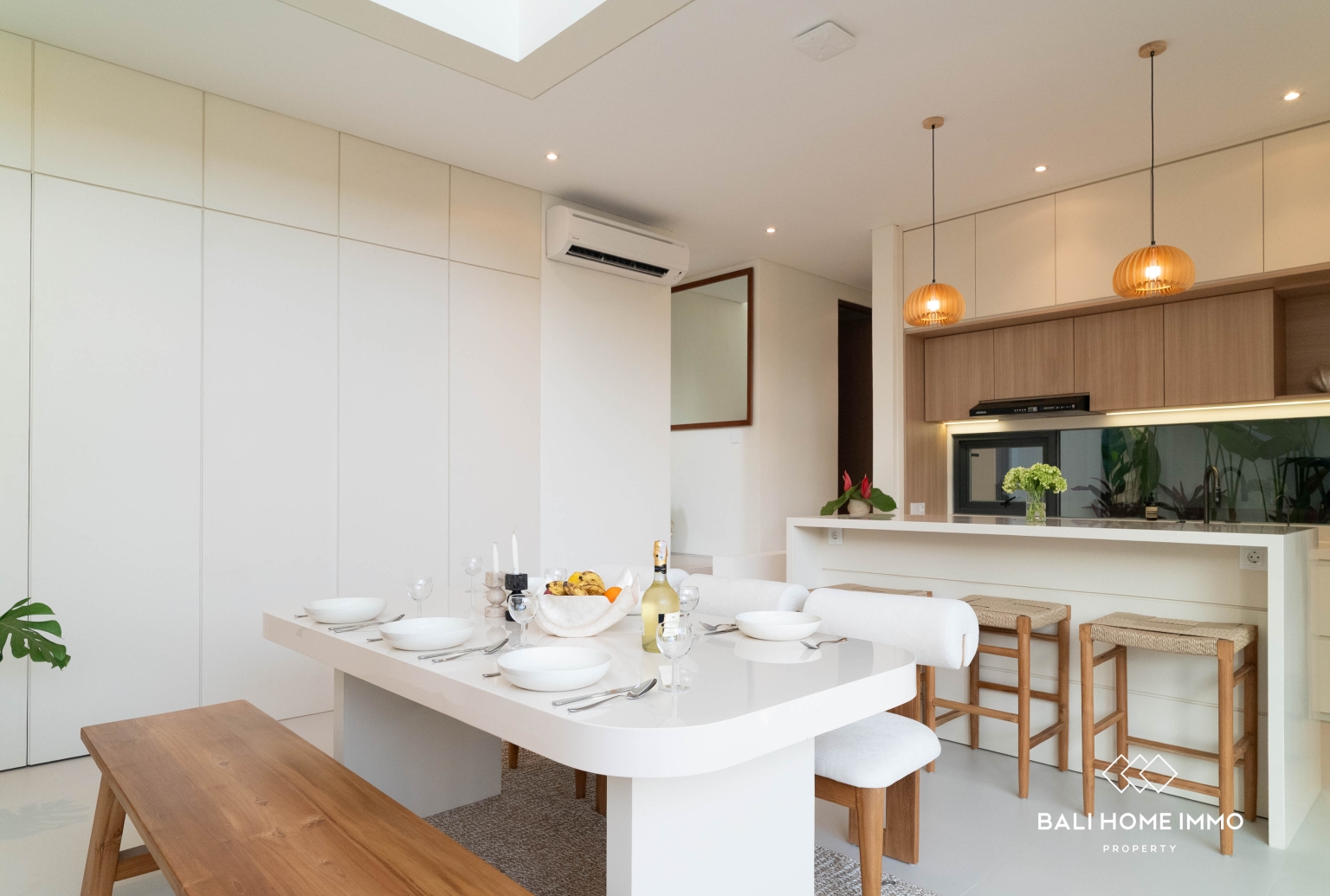 Newly Built 3 Bedroom Villa with Stylish Contemporary Architecture view 5