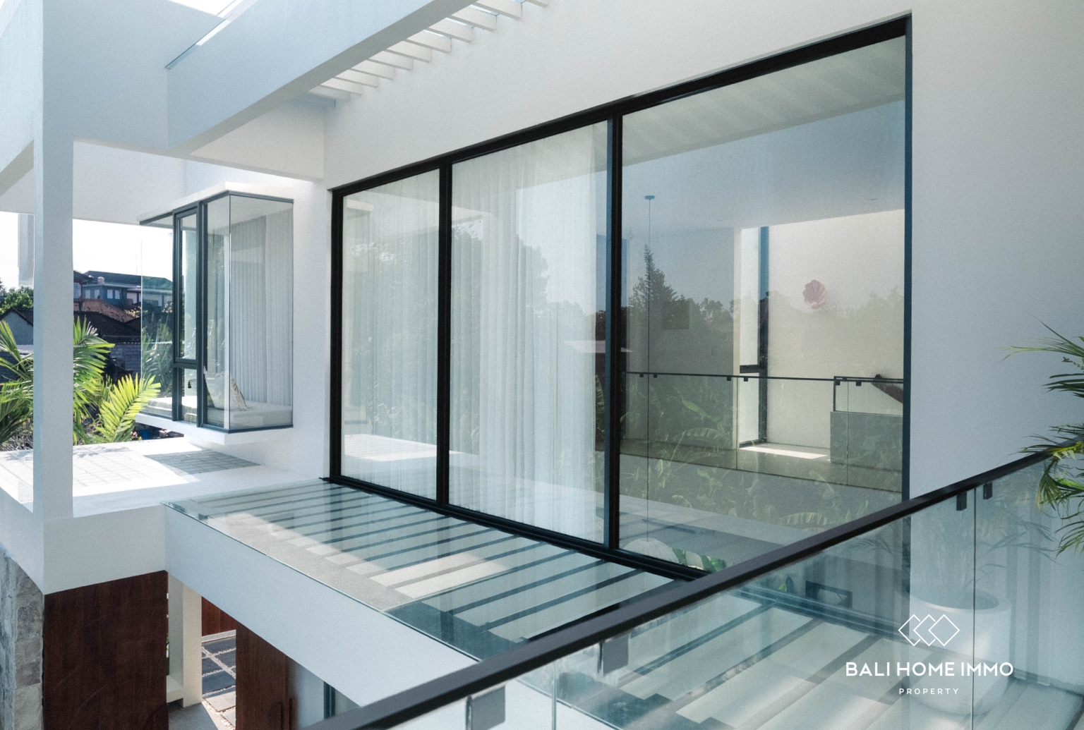 Newly Built 3 Bedroom Villa with Stylish Contemporary Architecture view 15