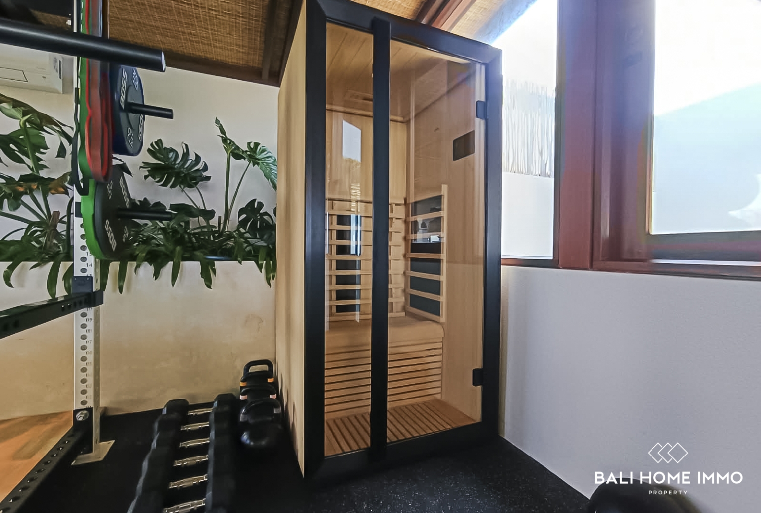 NEWLY BUILT 4 BEDROOM STUNNING VILLA WITH OCEAN VIEW FOR SALE IN ULUWATU view 34