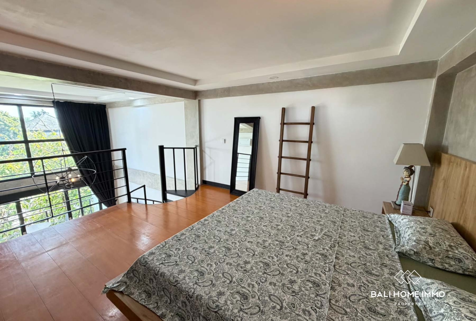 Newly renovated 1 bedroom loft for sale in Seminyak Bali view 9