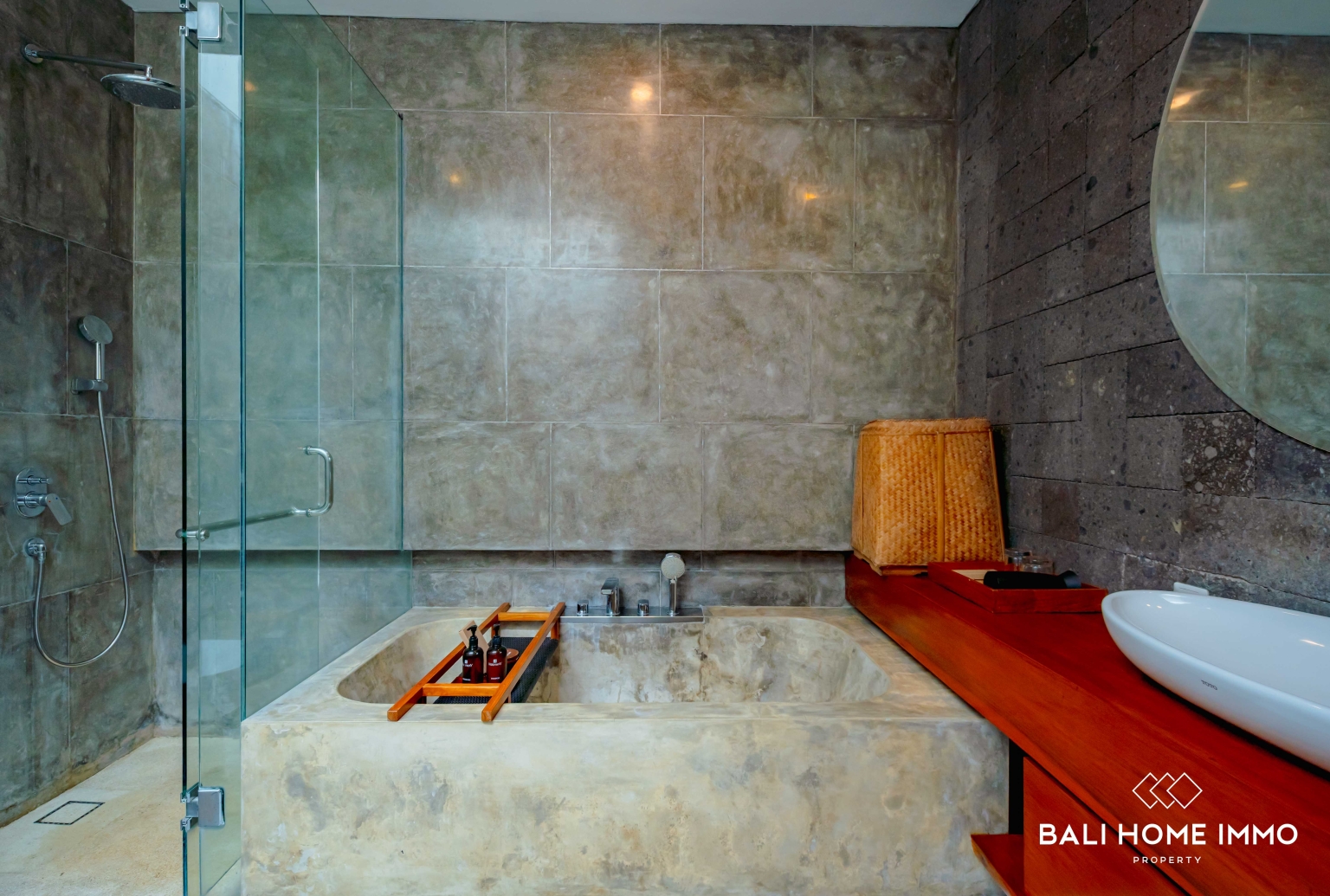 Newly Renovated 2 Bedroom Villa for Sale in Ungasan view 19