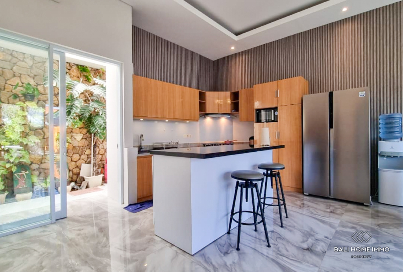 Newly Renovated 2 Bedroom Villa for Yearly Rental in Bali Umalas view 8